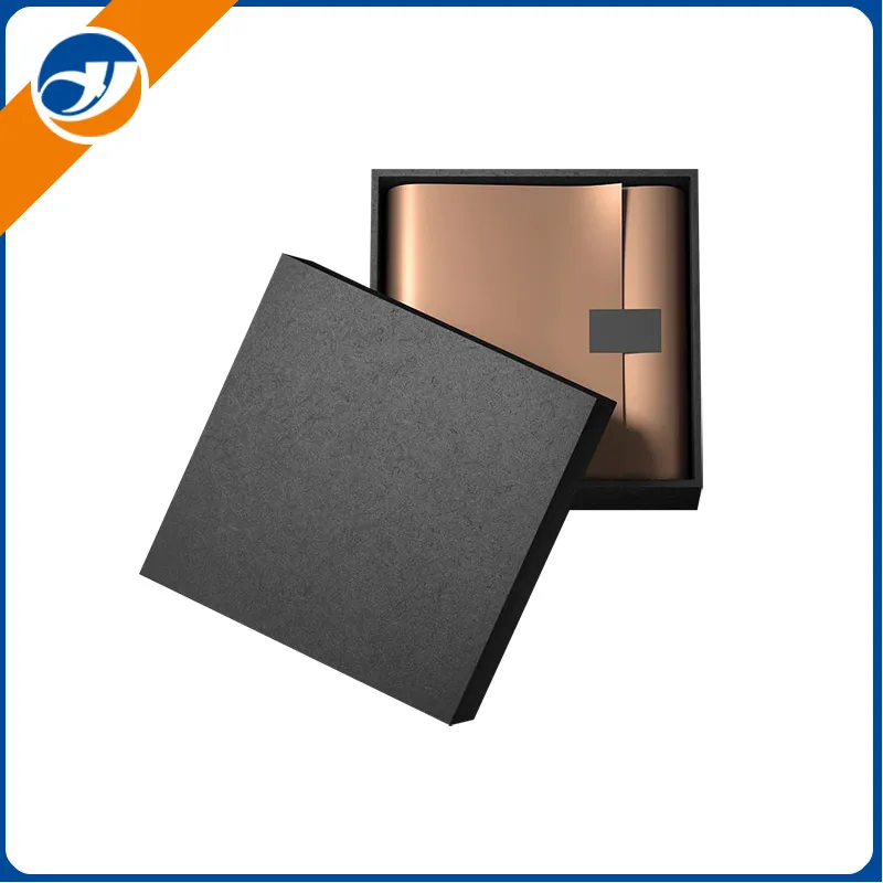 ¿Cómo se comparan las cajas de regalo superior e inferior en términos de facilidad de montaje y almacenamiento?