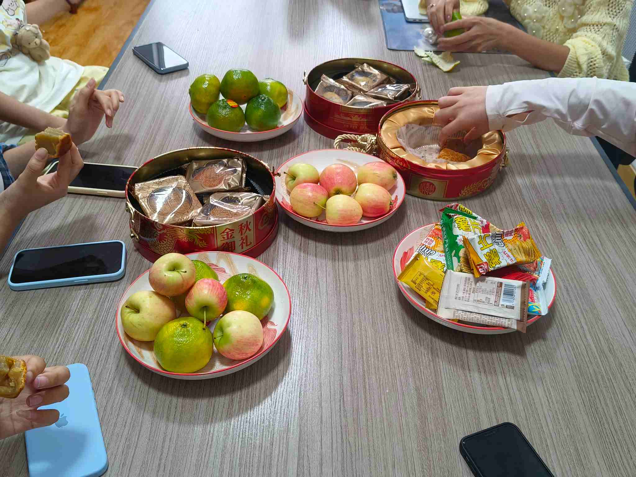 Zemeijia ofrece un cálido té de la tarde